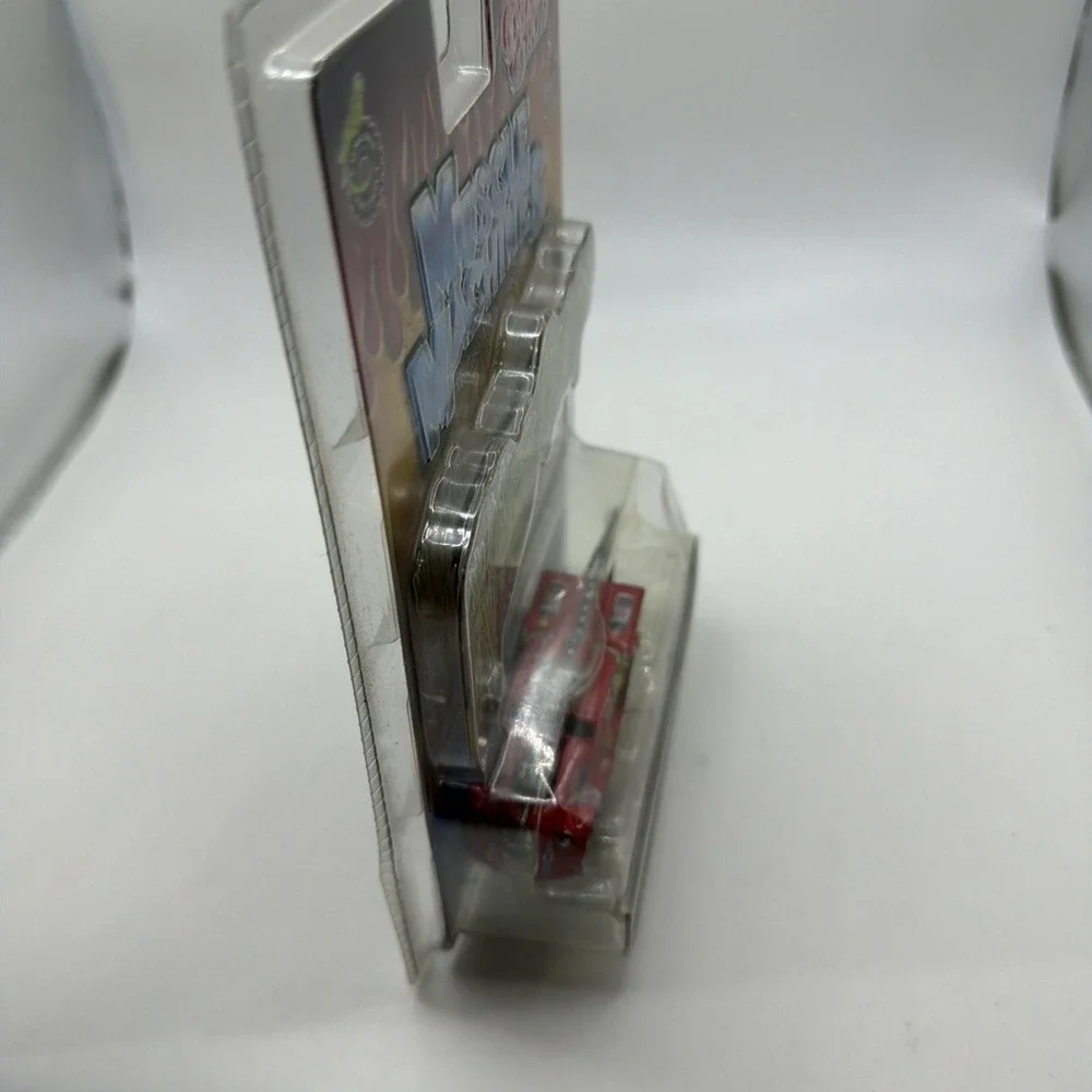 1/64 MUSCLE MACHINES NITRO COUPE STINGER Super Chevy‎ Show Bruce Boland